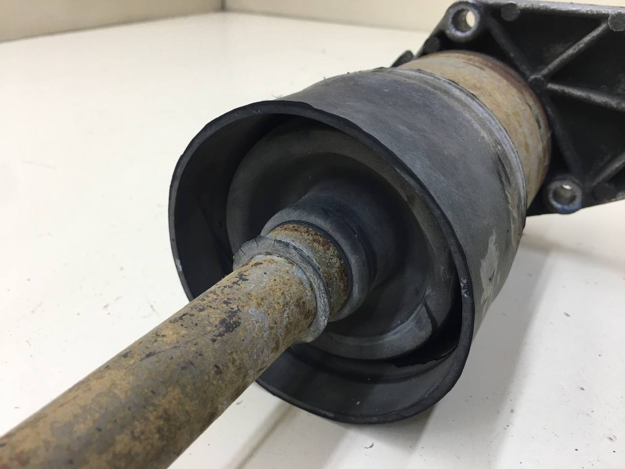 Полуось передняя правая Lada Niva 4х4 2121 1977-2021