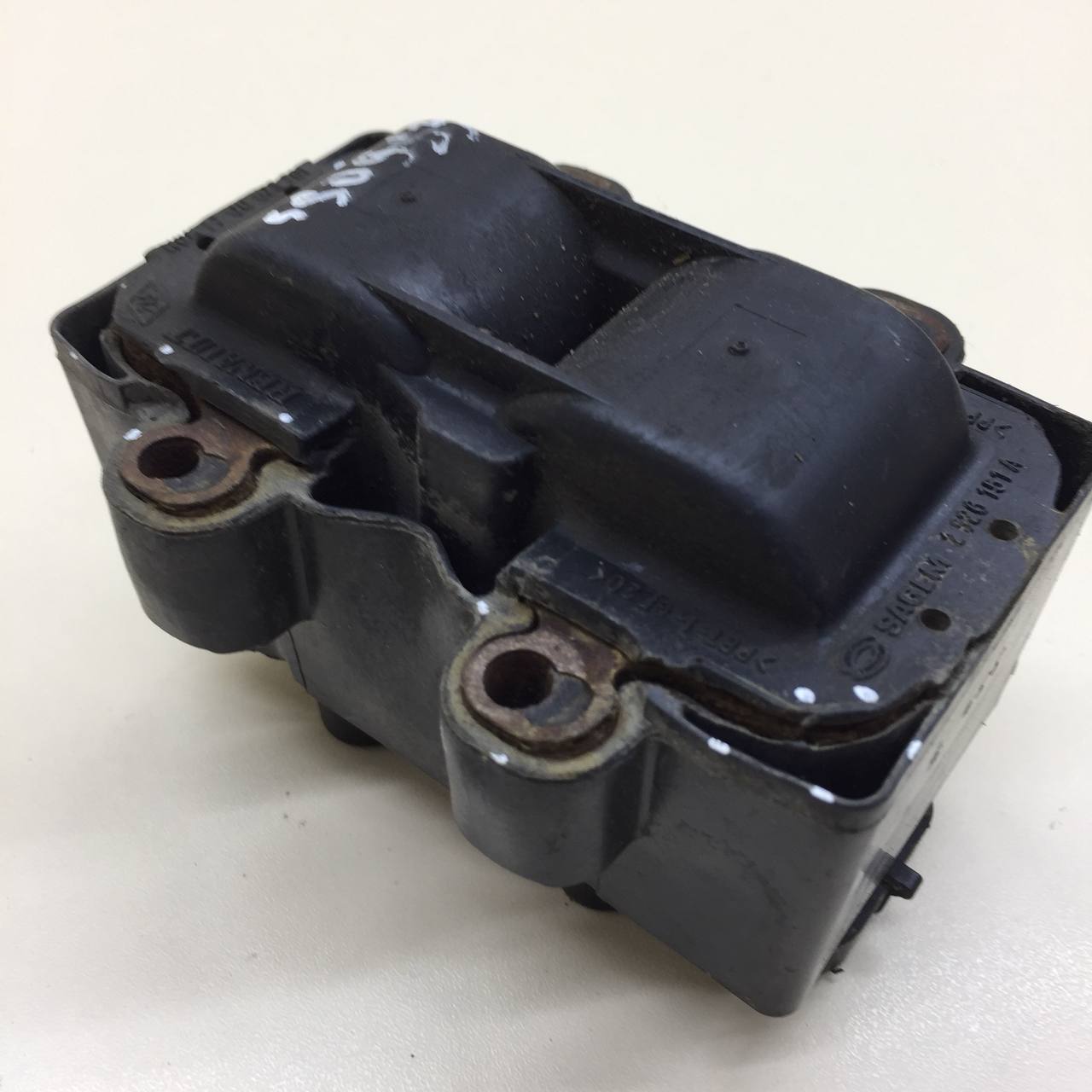 Катушка зажигания Renault Logan (1) 2005-2014