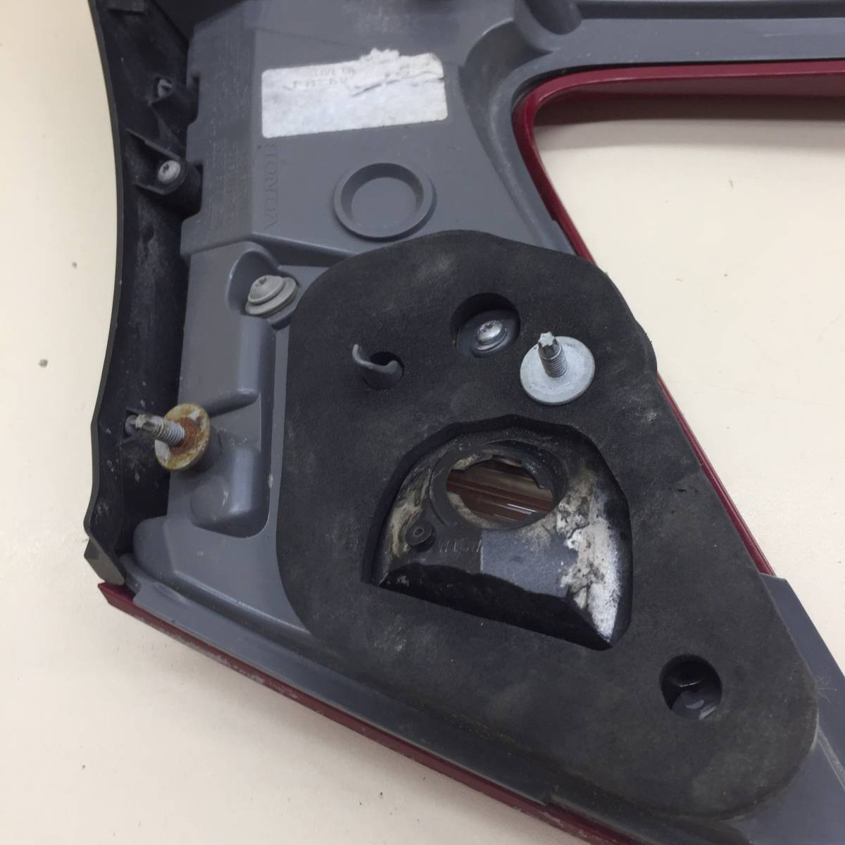 Фонарь задний внутренний правый Honda Civic 5D 2012>