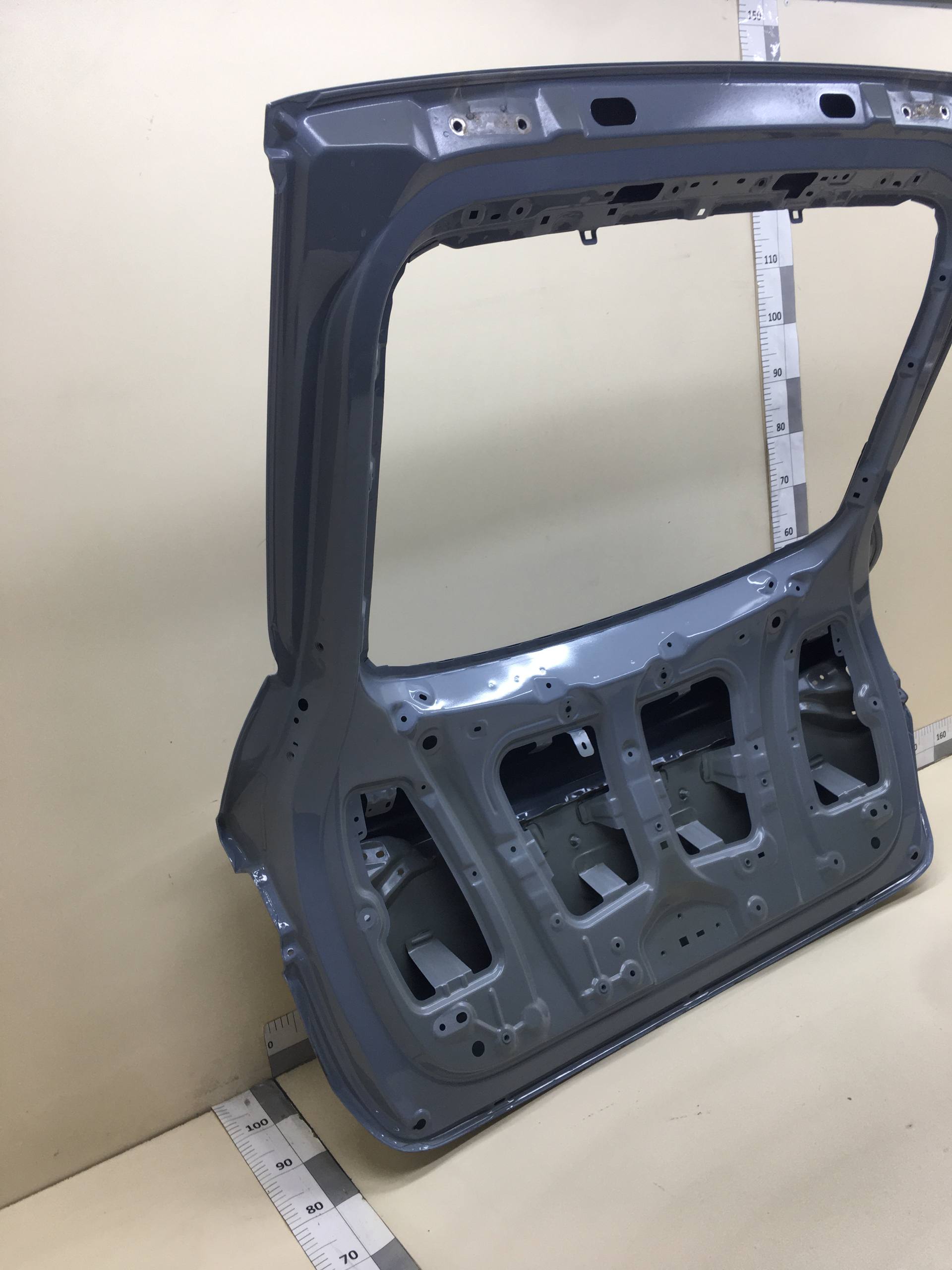 Дверь багажника Geely Tugella 2019>