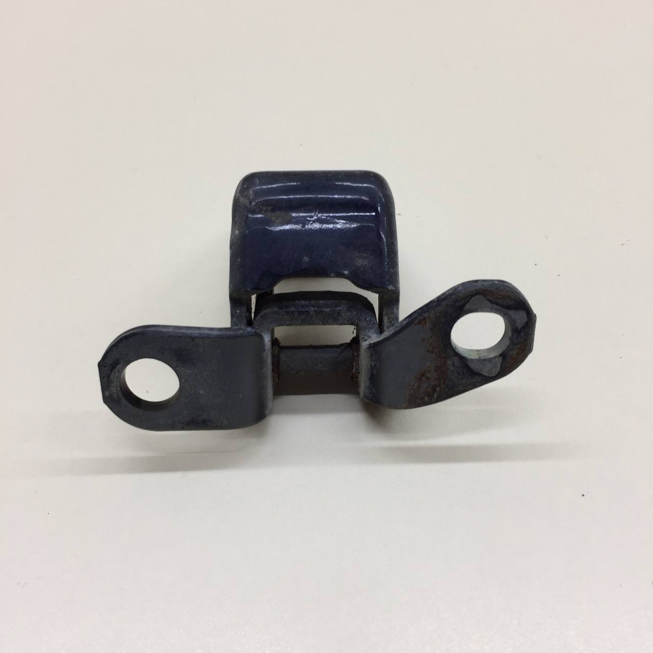 Петля двери задней левой нижняя Honda Civic 4D 2006-2012