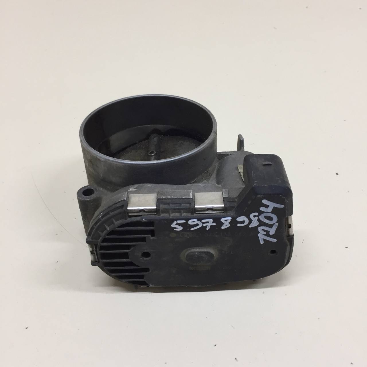 Заслонка дроссельная электрическая Audi Q7 (4L) 2005-2015