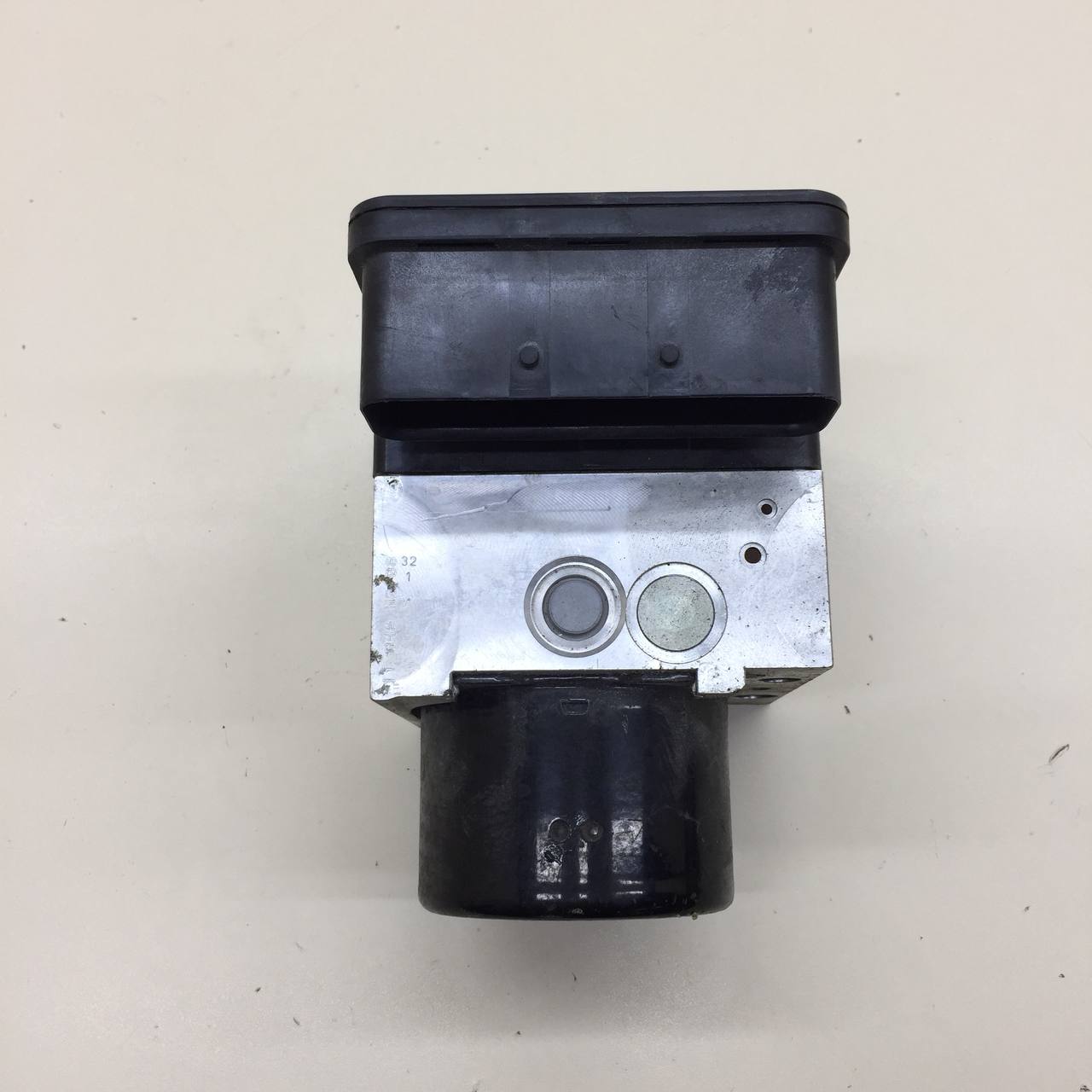 Блок ABS (насос) Volvo S60 (FS, FH) 2010>