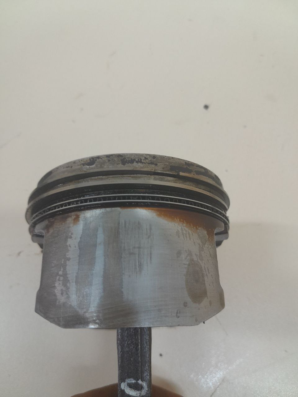 Поршень с шатуном Nissan Almera Classic (B10) 2006-2013