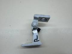 Петля двери Skoda Rapid 2012-2020