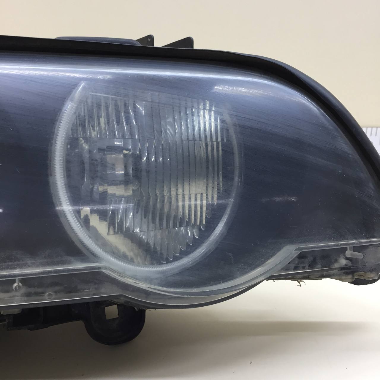 Фара правая BMW X5 E53 2000-2007