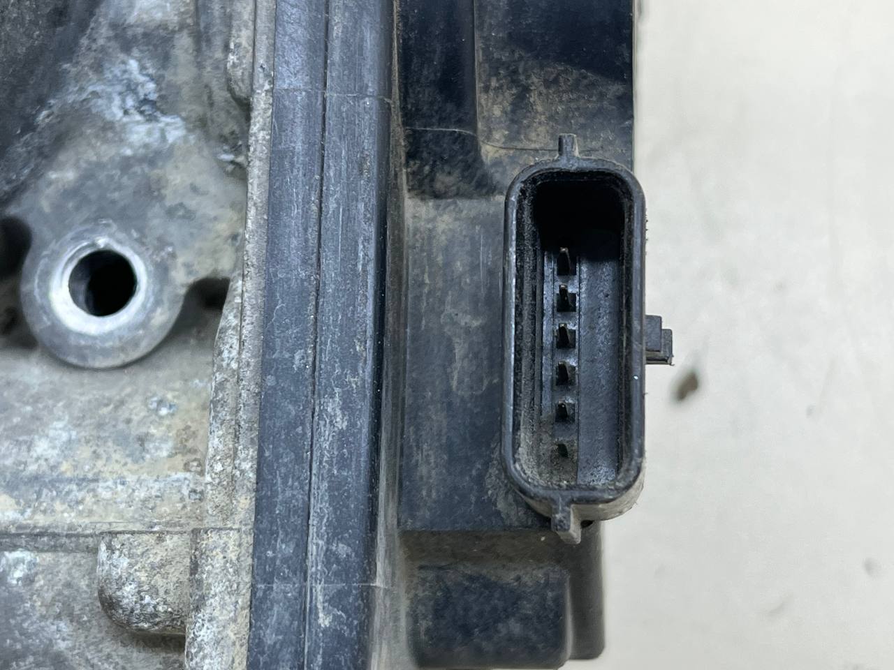 Заслонка дроссельная электрическая Nissan X-Trail (T31) 2007-2014