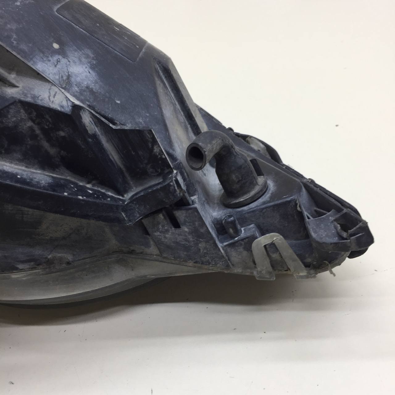 Фара левая BMW X5 E53 2000-2007