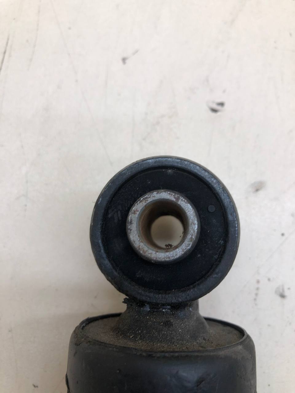 Амортизатор задний Hyundai Elantra (MD) 2011-2016