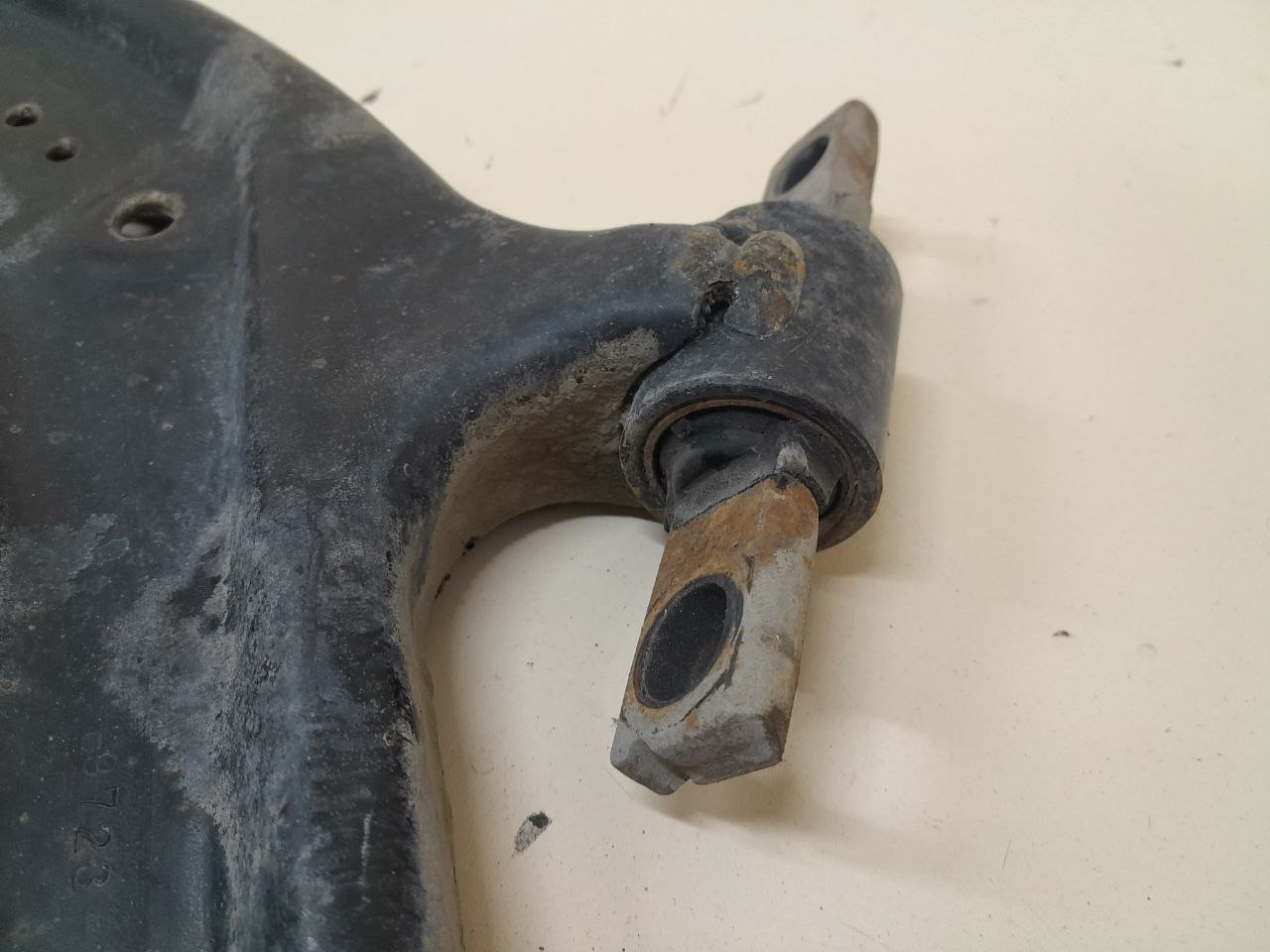 Рычаг передний левый Nissan Qashqai (J11) 2014>