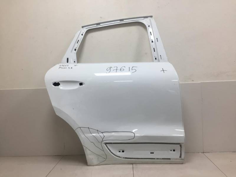 Дверь задняя правая Porsche Macan 2013>