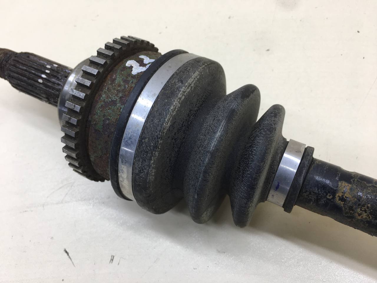 Полуось задняя правая Suzuki Liana 2001-2007