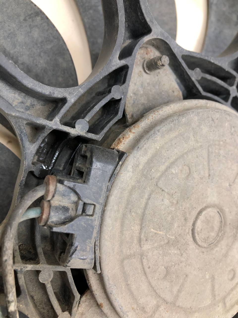 Диффузор вентилятора Infiniti M37 (Y51) 2010-2014