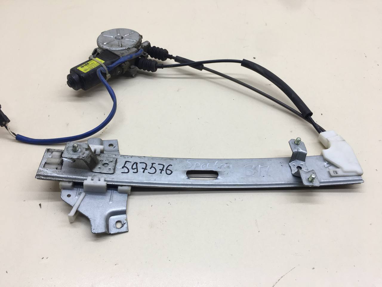 Стеклоподъемник электр. задний правый Kia Spectra (SD) 2004-2011