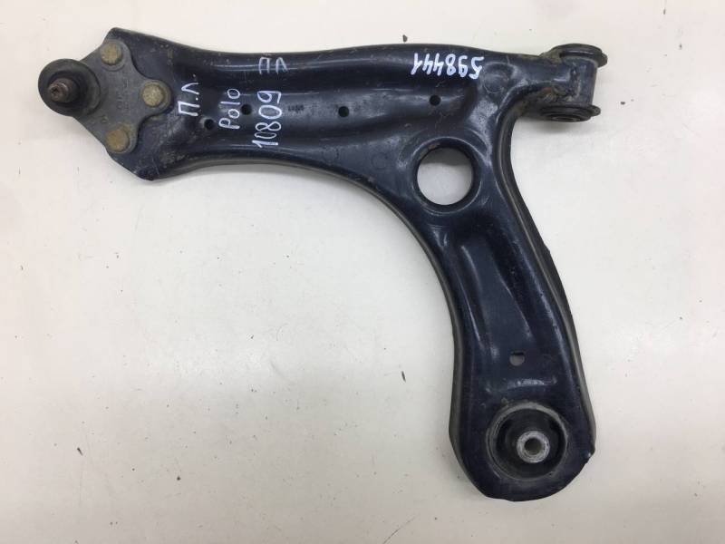 Рычаг передний левый Volkswagen Polo (HB) 2009>