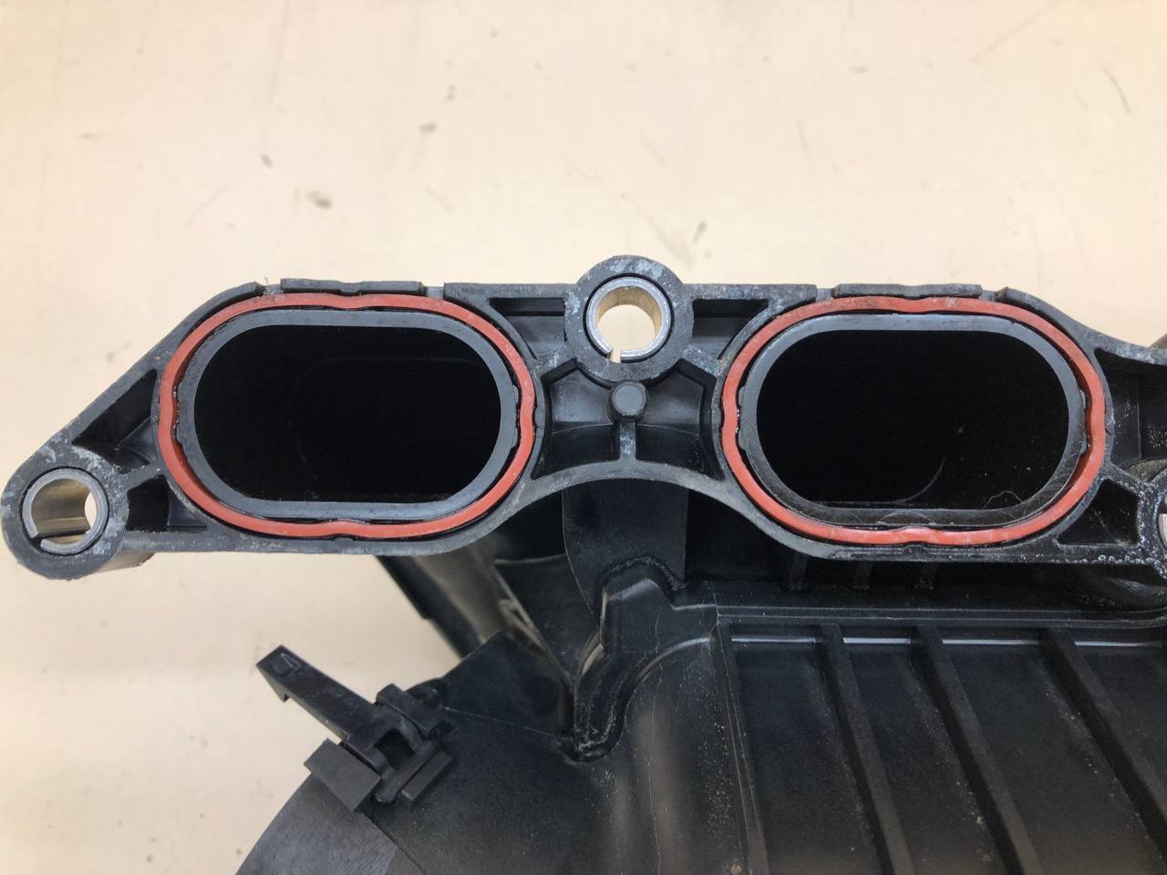 Коллектор впускной Citroen C3 2009-2016