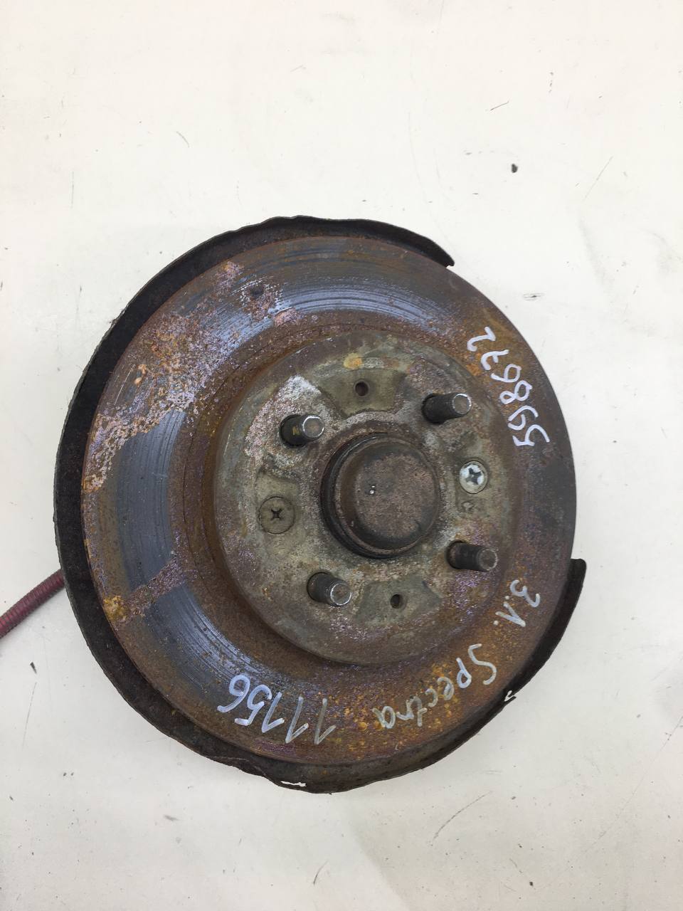 Кулак поворотный задний левый Kia Spectra (SD) 2004-2011