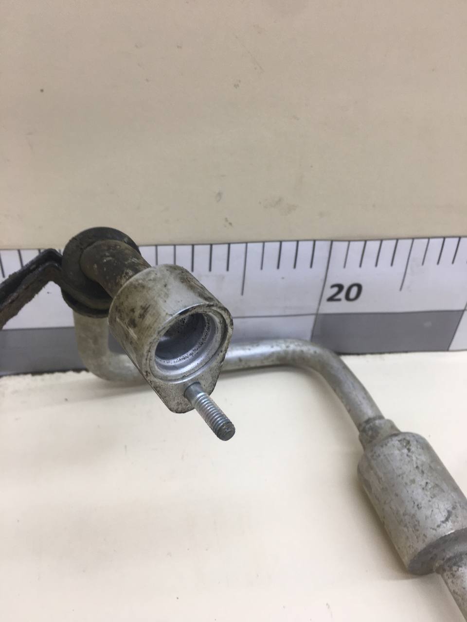 Трубка кондиционера SsangYong Rexton 2 2006-2012