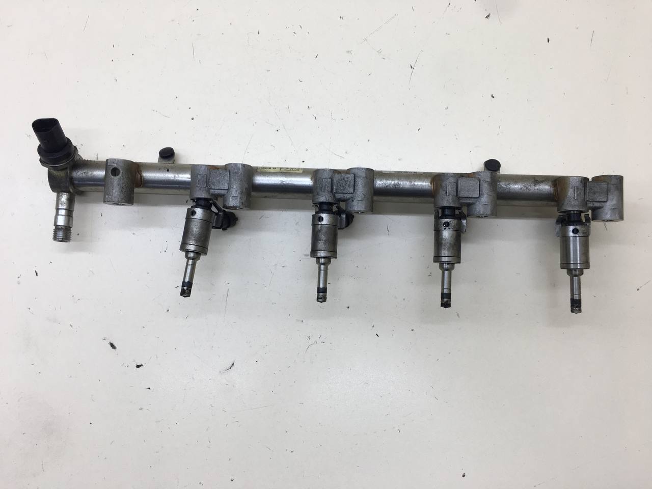 Рейка топливная (рампа) Jaguar XF 2007-2015