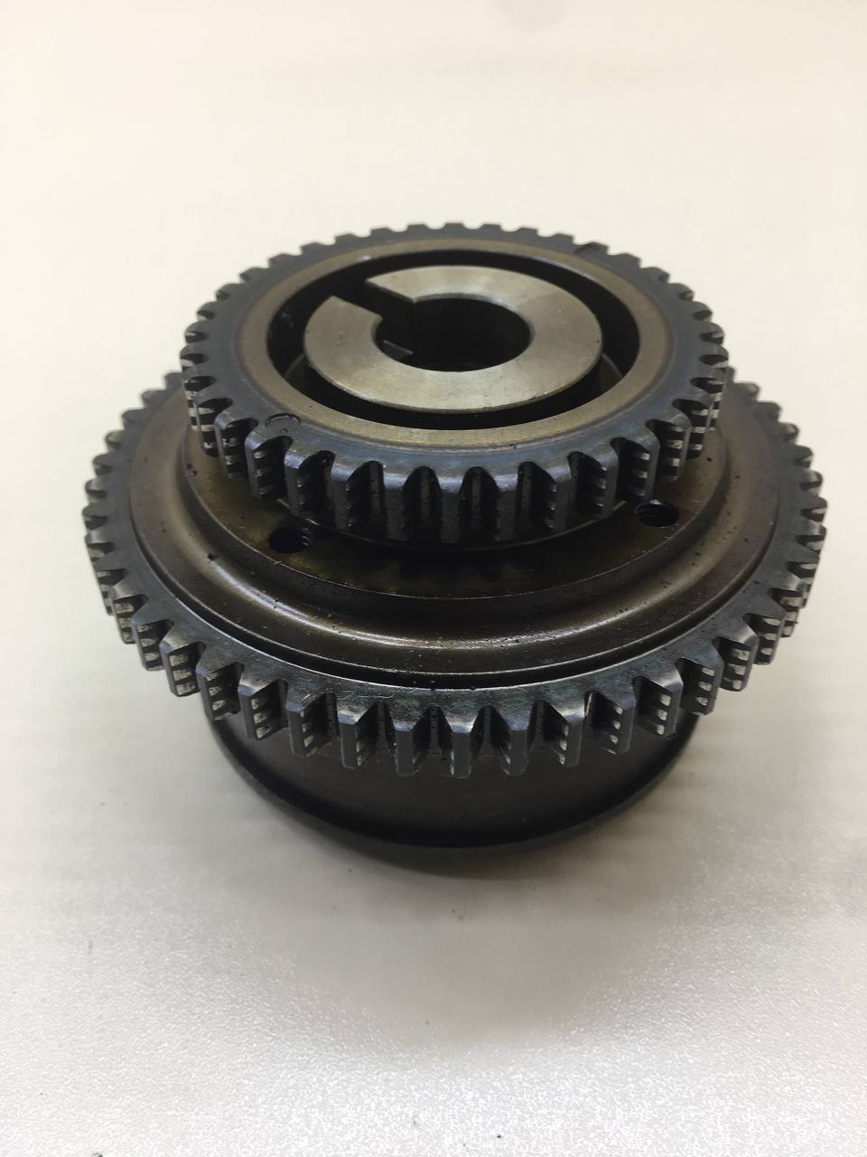 Механизм изменения фаз ГРМ Infiniti Q50 (V37) 2014-2021