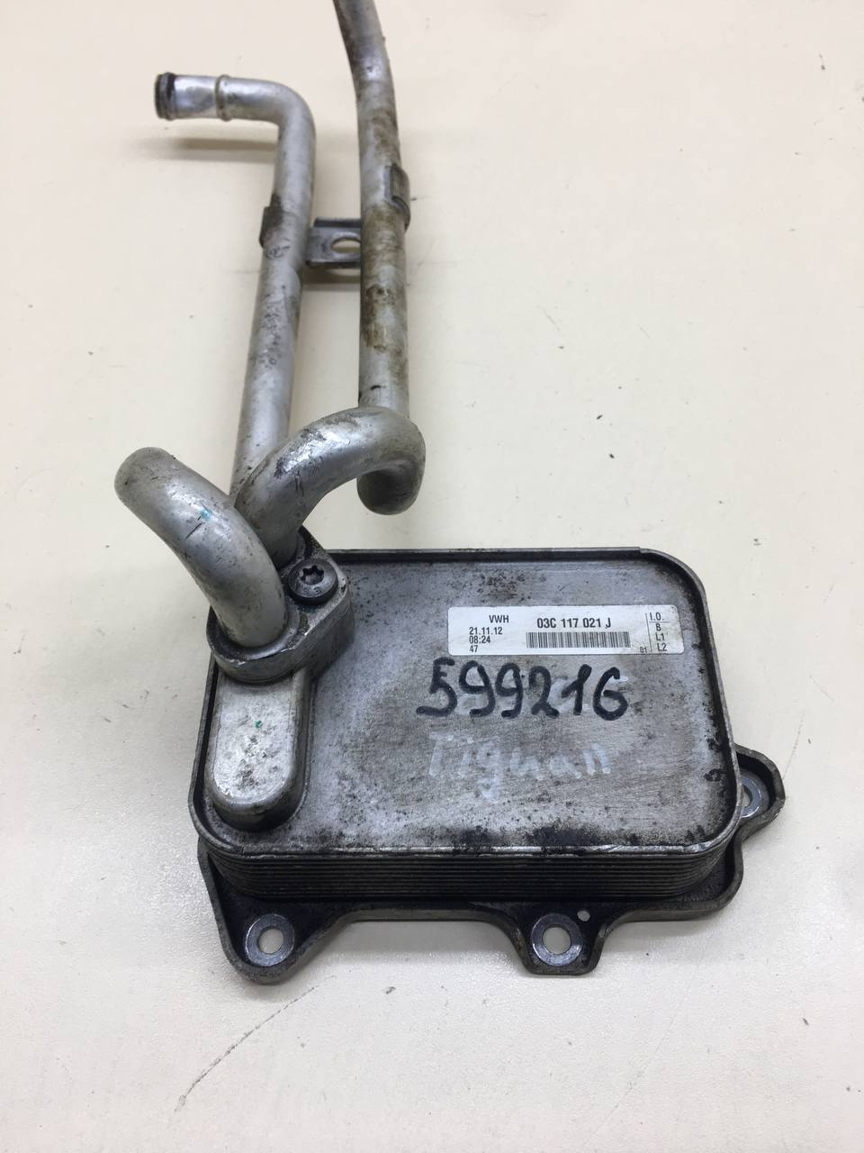 Радиатор масляный Volkswagen Tiguan (5N1) 2007-2011