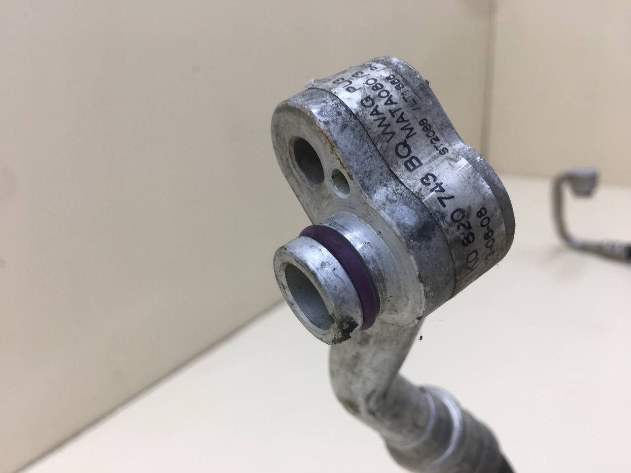 Трубка кондиционера Volkswagen Jetta (A5) 2006-2011