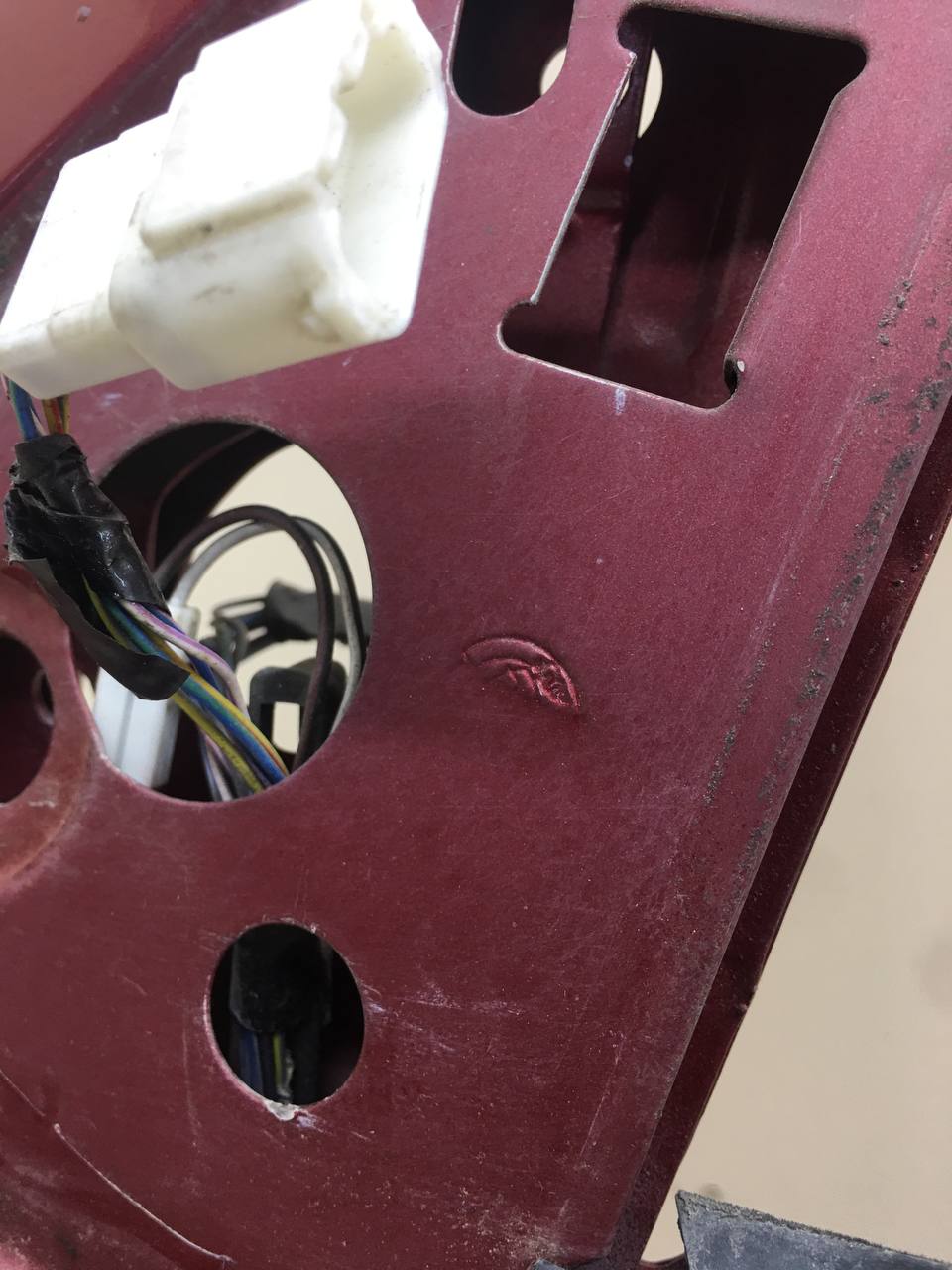 Дверь передняя левая Fiat Albea 2002-2012