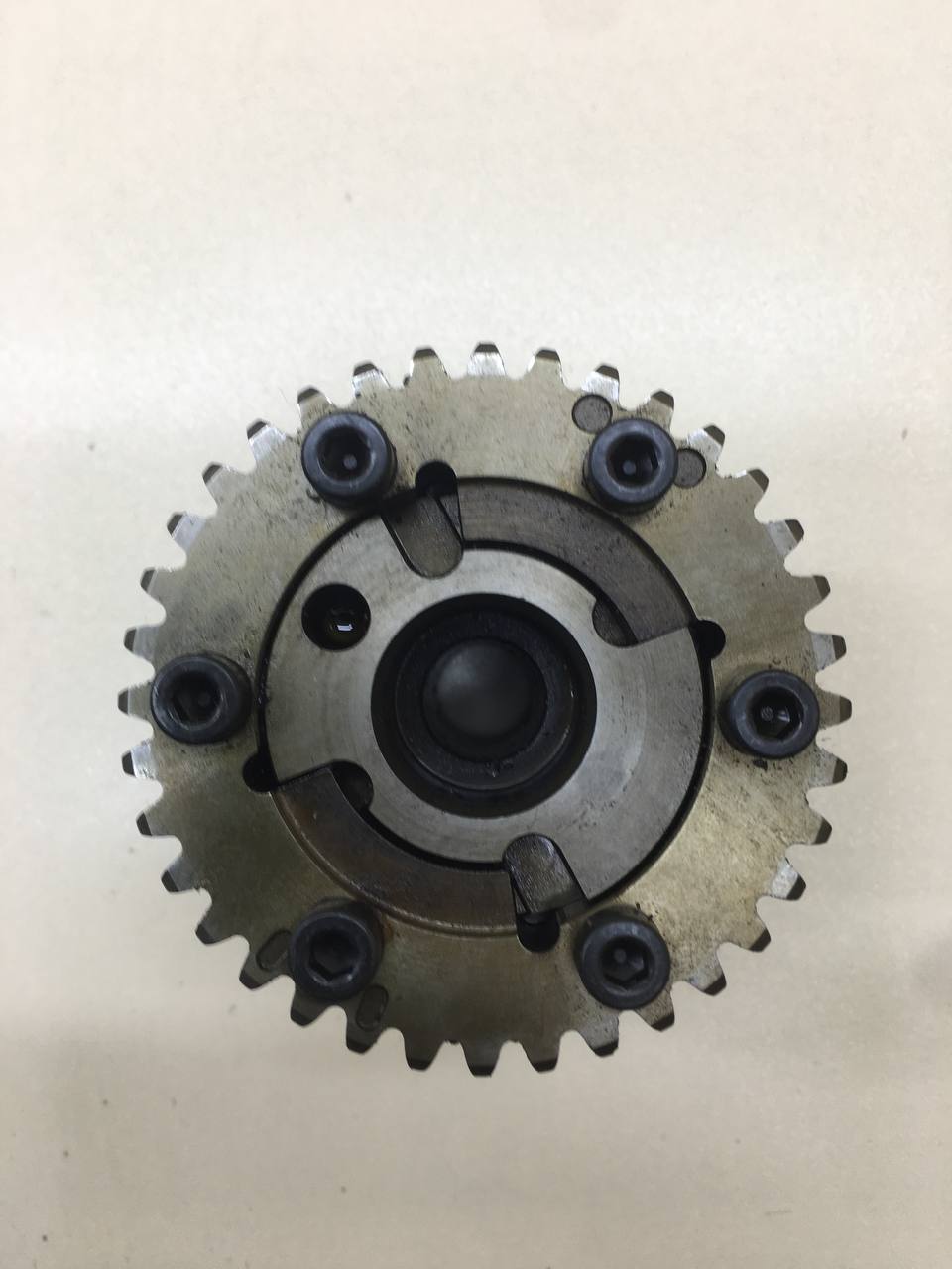 Механизм изменения фаз ГРМ Infiniti Q50 (V37) 2014-2021