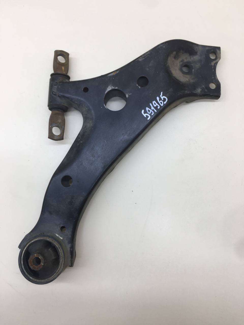 Рычаг передний правый Changan UNI-K 2020>