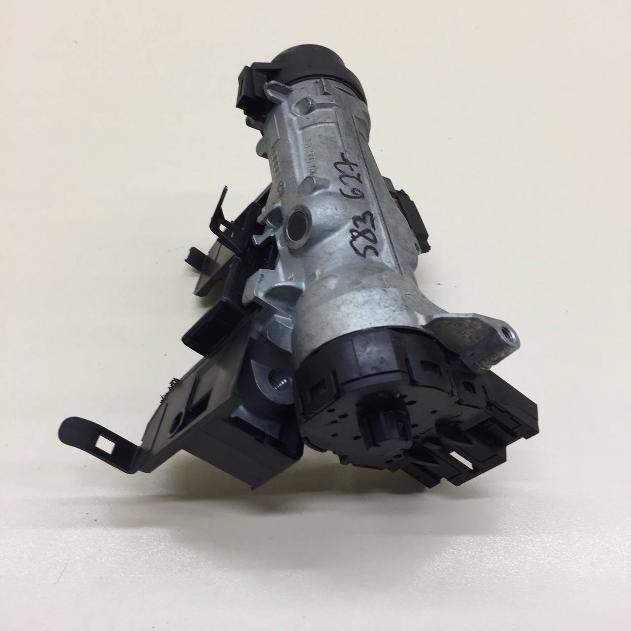 Замок зажигания Skoda Rapid 2012-2020