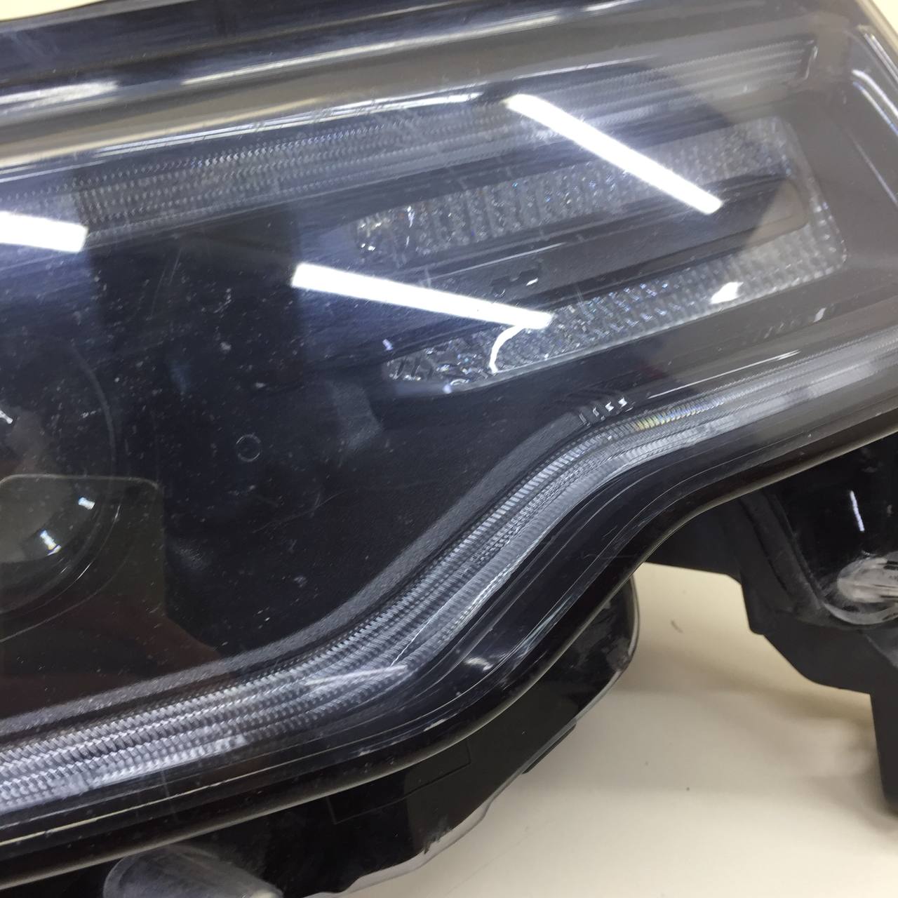 Фара правая Jeep Grand Cherokee (WK2) 2010>