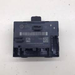 Блок комфорта Audi Q5 (8R) 2008-2017