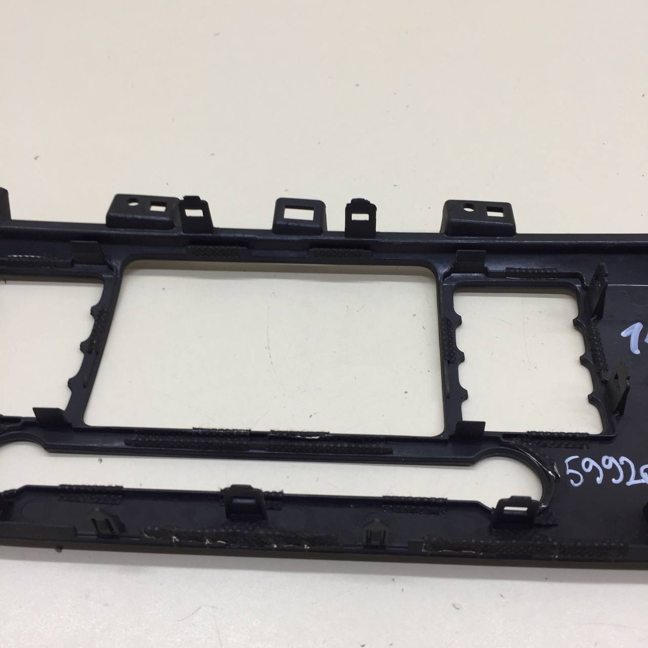 Рамка магнитолы Kia Rio 4 (FB) 2017>