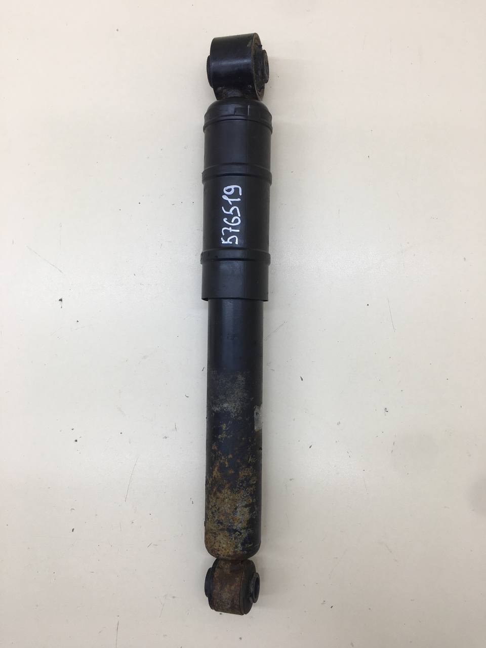 Амортизатор задний Opel Astra H / Family 2004-2015