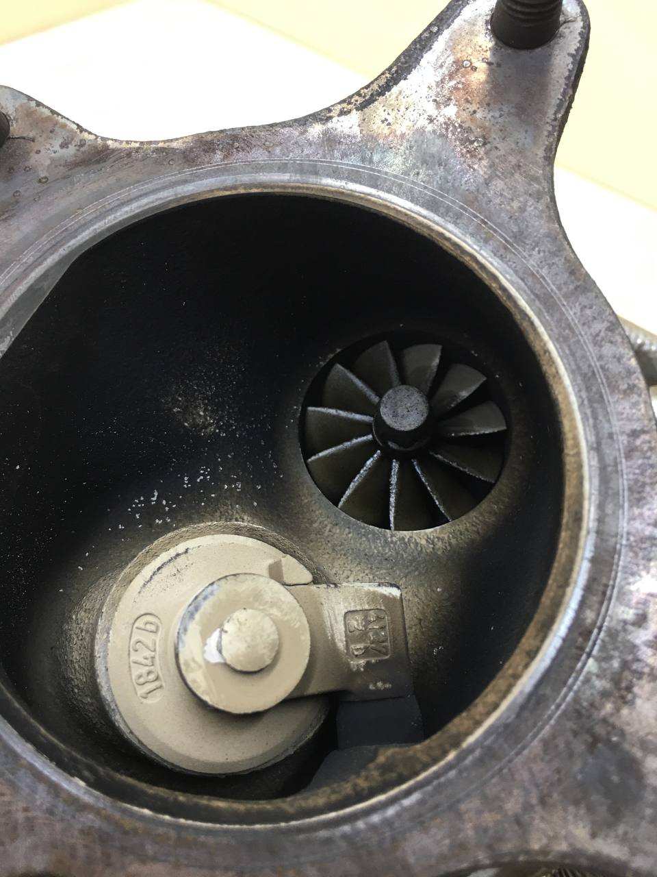 Турбокомпрессор (турбина) Volkswagen Passat B7 2011-2015