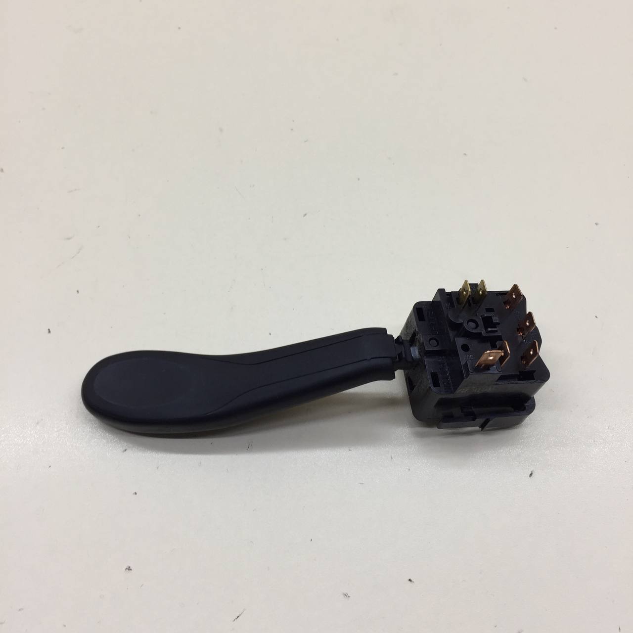 Переключатель поворотов подрулевой Lada Granta 2011>