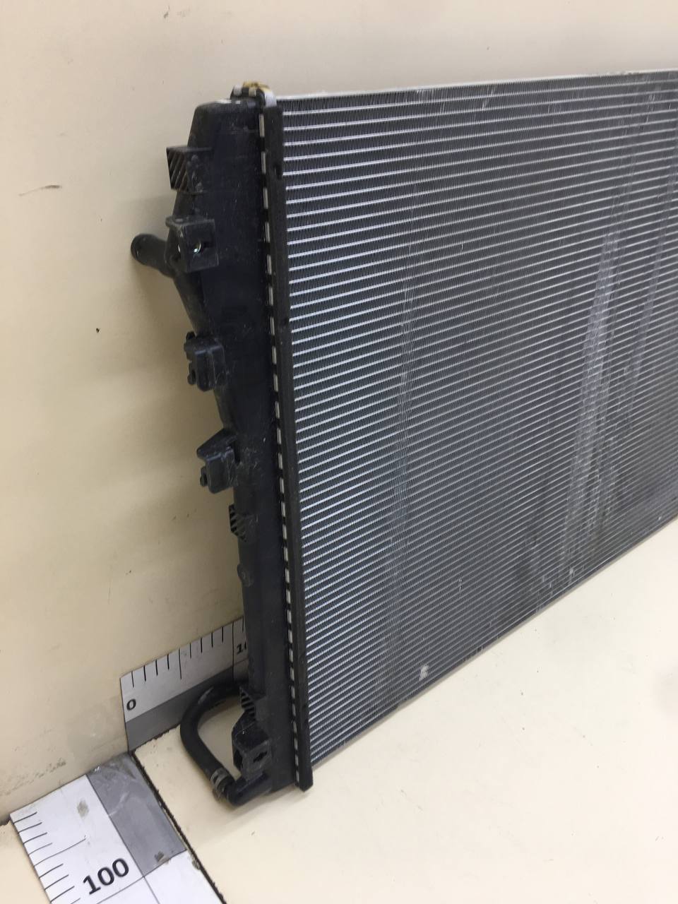 Радиатор охлаждения двигателя Changan UNI-T 2023>