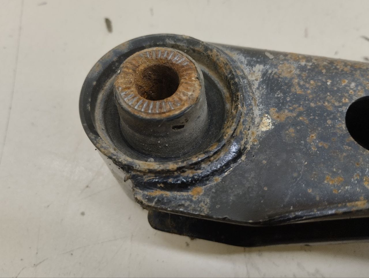 Рычаг задний поперечный Chery Tiggo 8 Pro 2021-2024