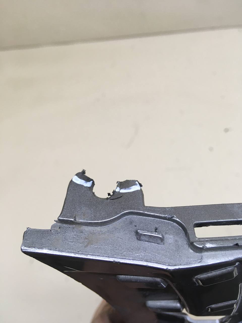 Накладка переднего бампера правая Volkswagen Taos 2020>