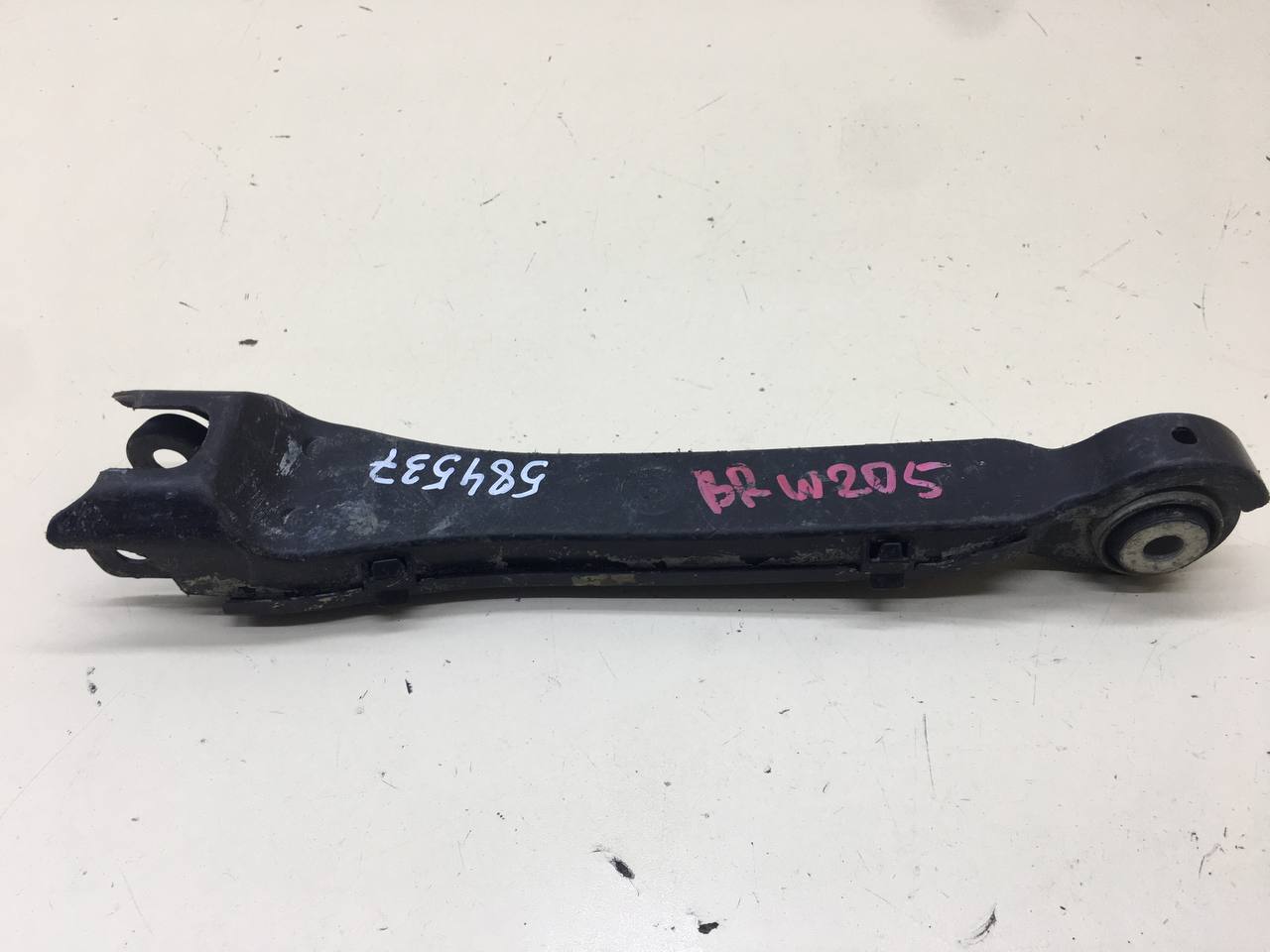 Рычаг задний нижний Mercedes-Benz C-Class (W205) 2014>