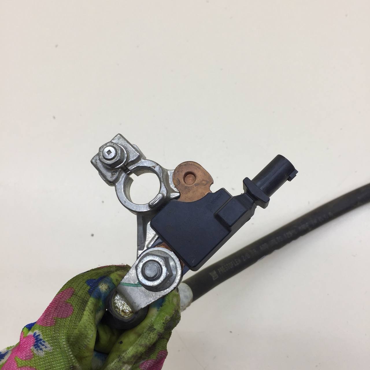 Клемма аккумулятора минус Jeep Grand Cherokee (WK2) 2010>