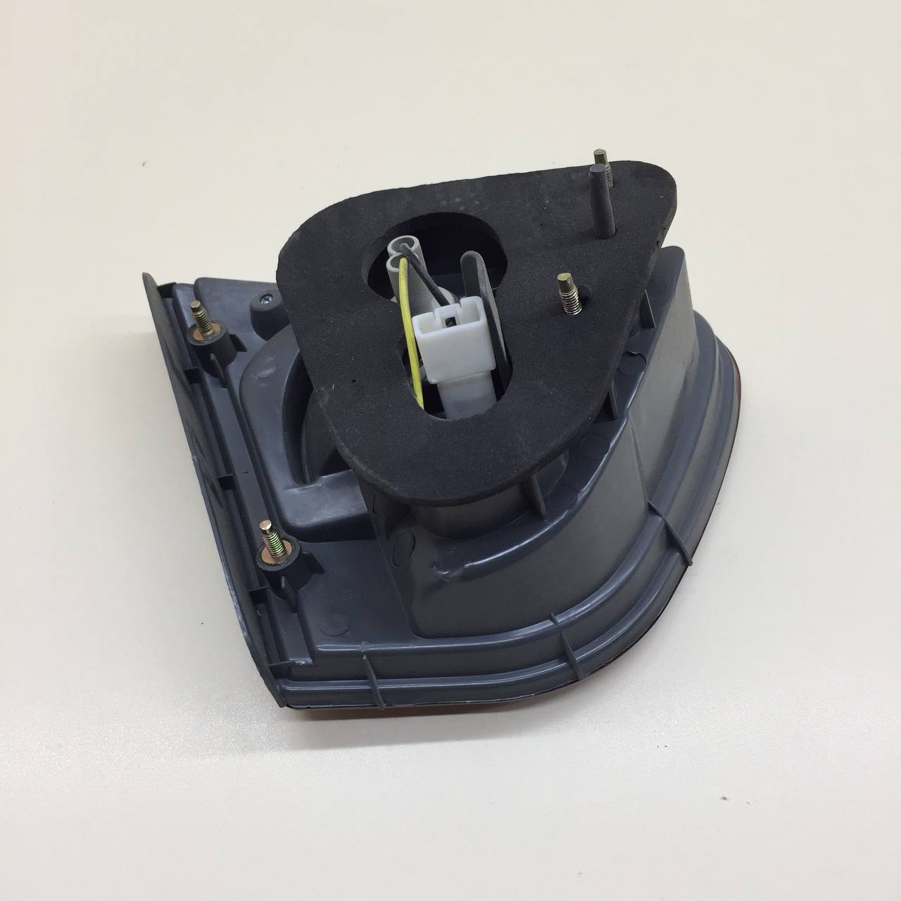 Фонарь задний внутренний правый Hyundai Elantra (HD) 2006-2010