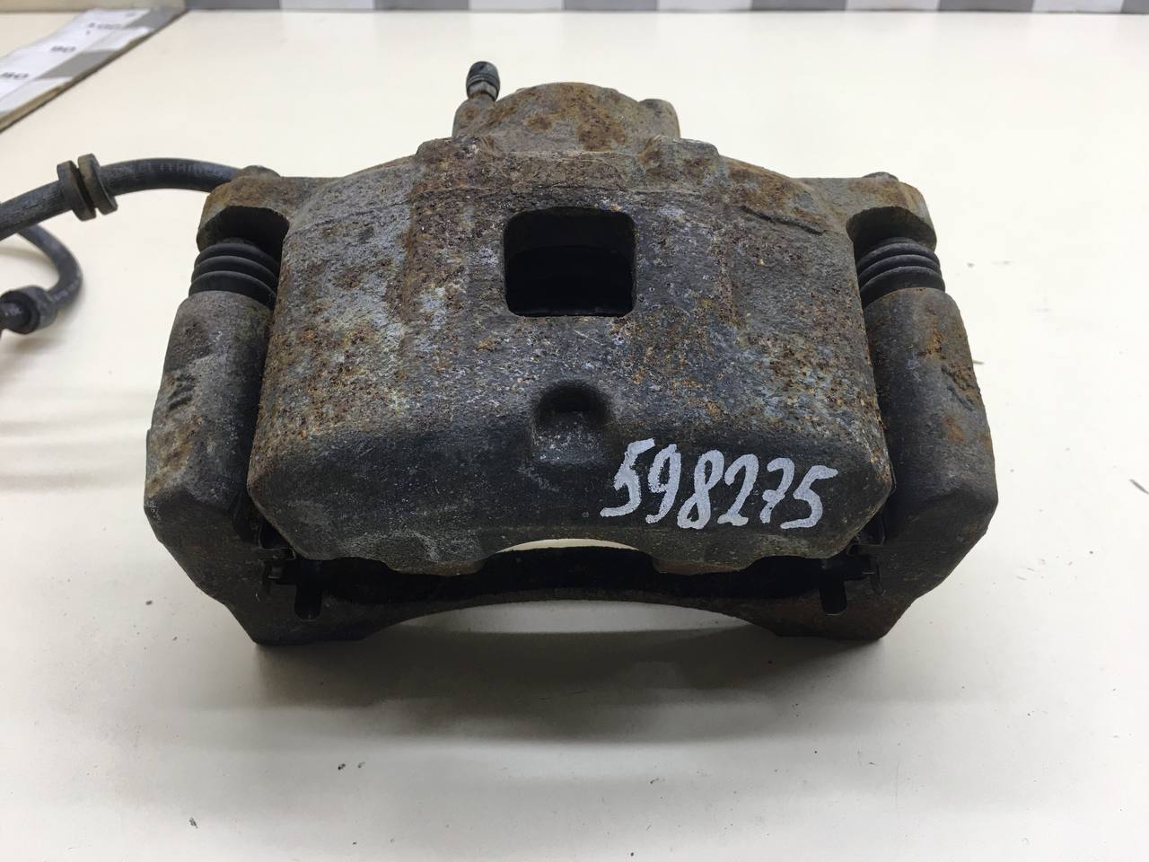 Суппорт передний правый Mitsubishi ASX (GA) 2010>